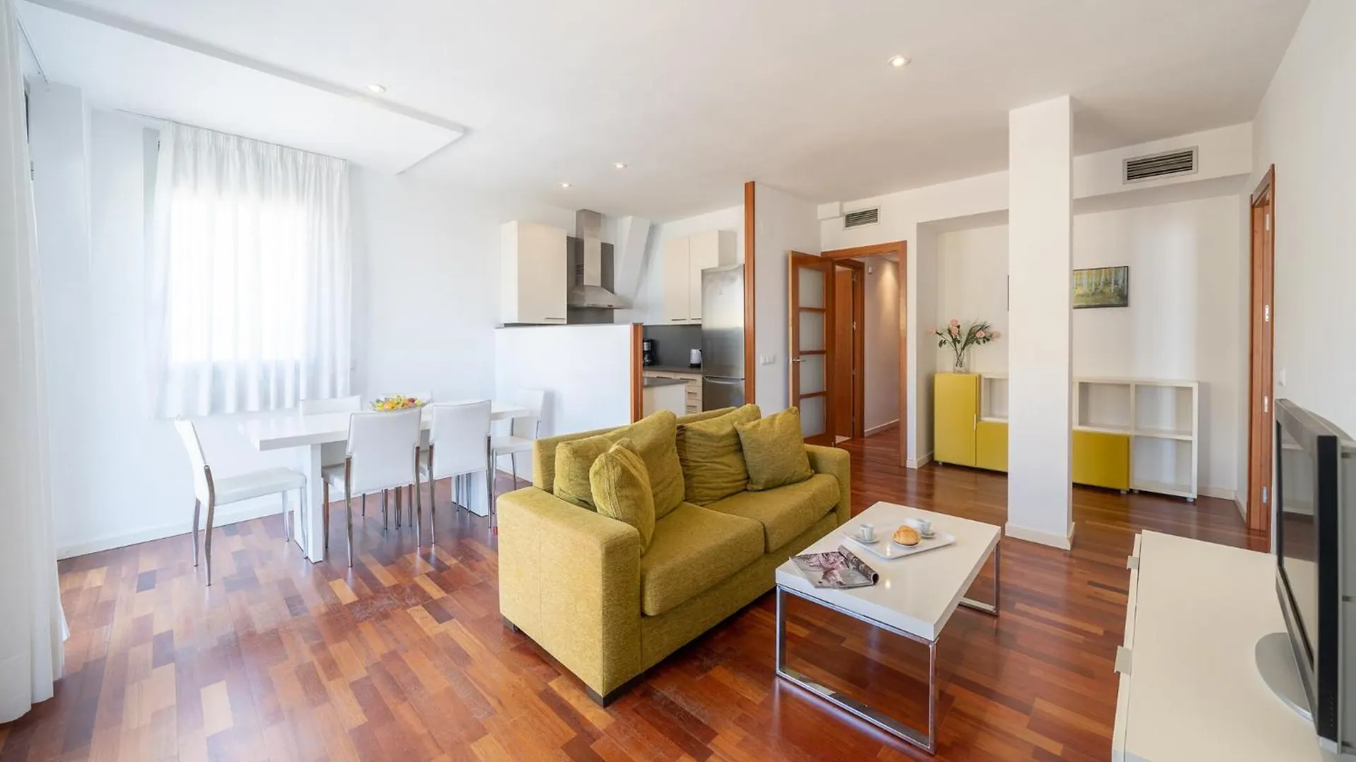 2 Bedroom Apartment In Costa Brava L' Escala 西班牙